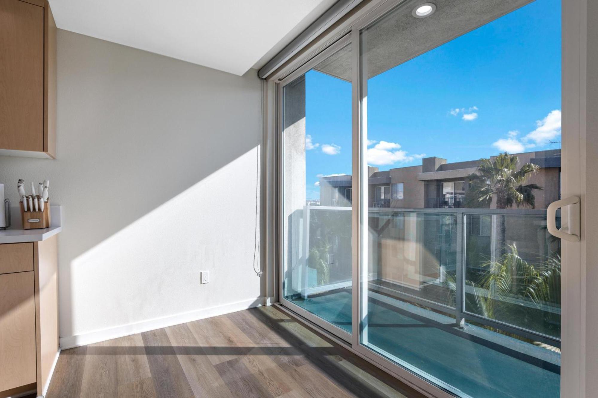 Coastal Bliss - Luxe 2br Retreat In Mdr - Venice - Sm Appartamento *