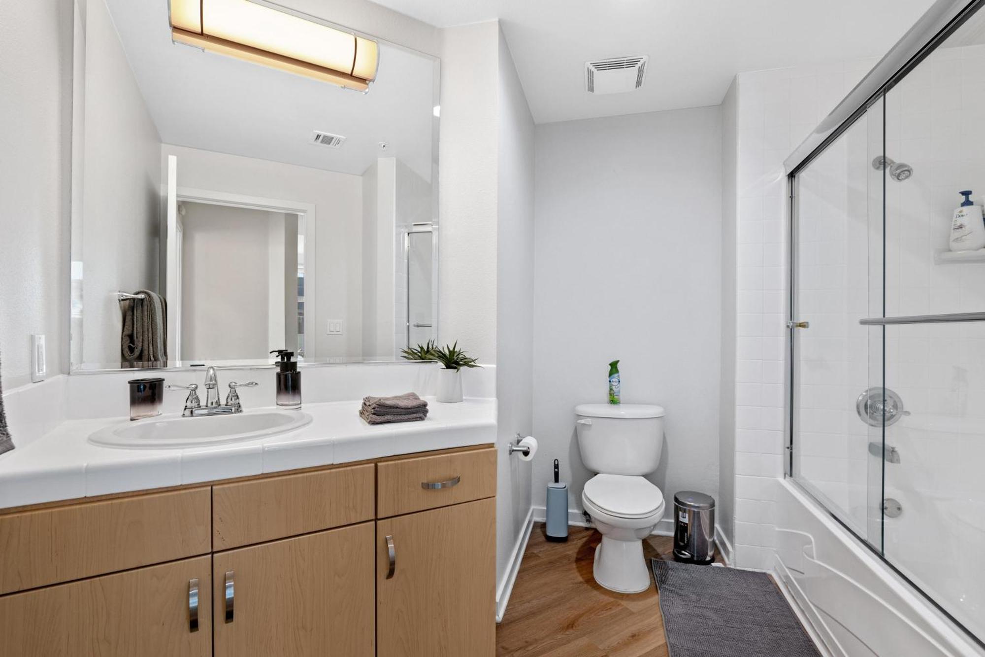Coastal Bliss - Luxe 2br Retreat In Mdr - Venice - Sm Appartamento *